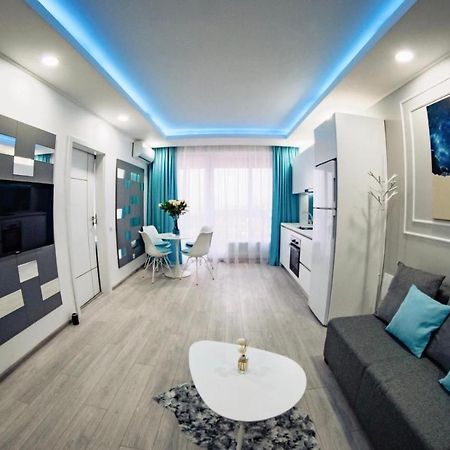 Turcoazlux Apartments Орадя Экстерьер фото