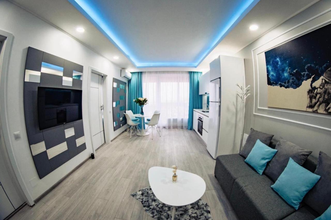 Turcoazlux Apartments Орадя Экстерьер фото